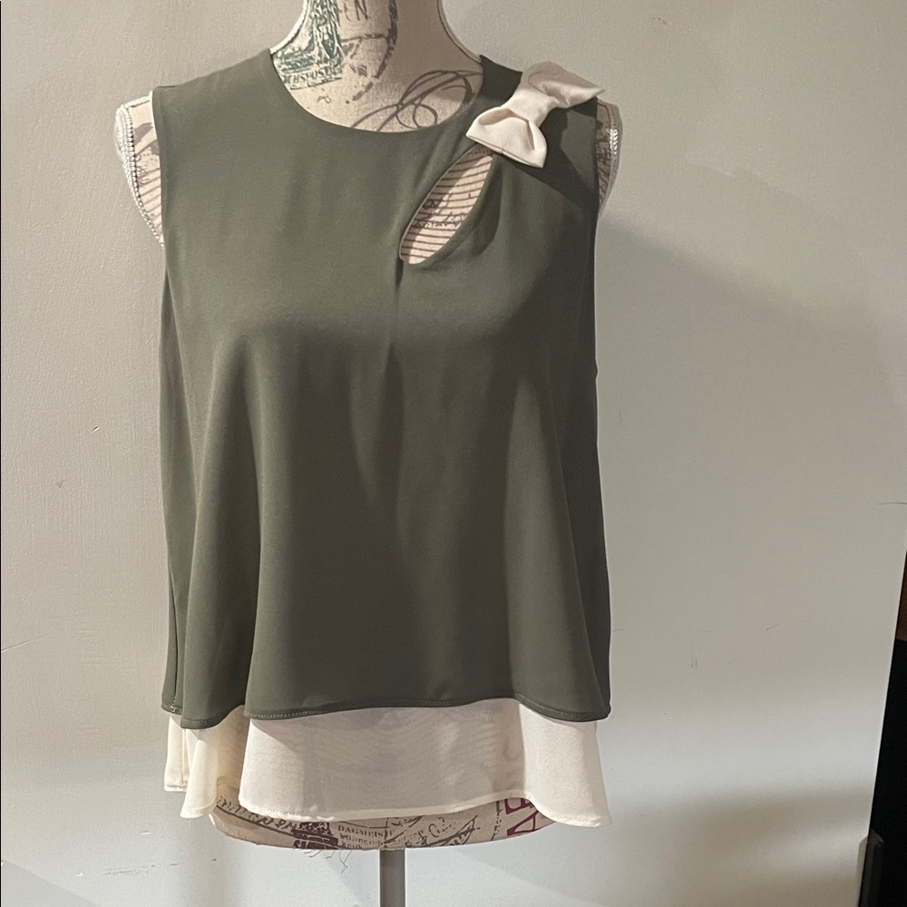 Olive Green Layered Sleeveless Tank Top with Cream Bow Accent NWOT